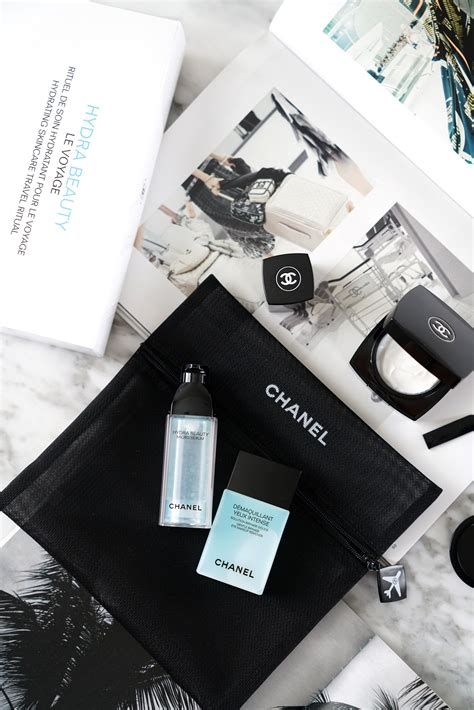 chanel hydra beauty gift set.